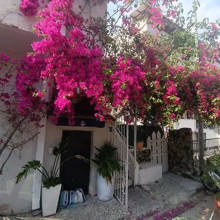 Center By Harbour First Floor *